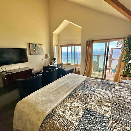 Turtle Rocks Oceanfront Inn Тринидад Екстериор снимка
