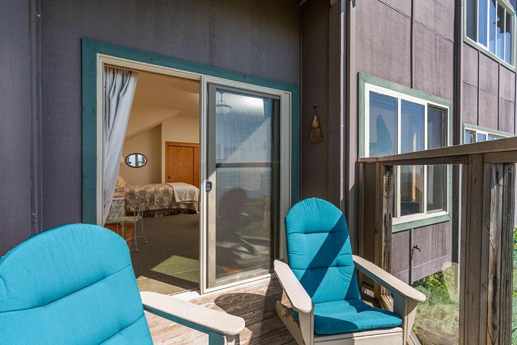 Turtle Rocks Oceanfront Inn Тринидад Екстериор снимка