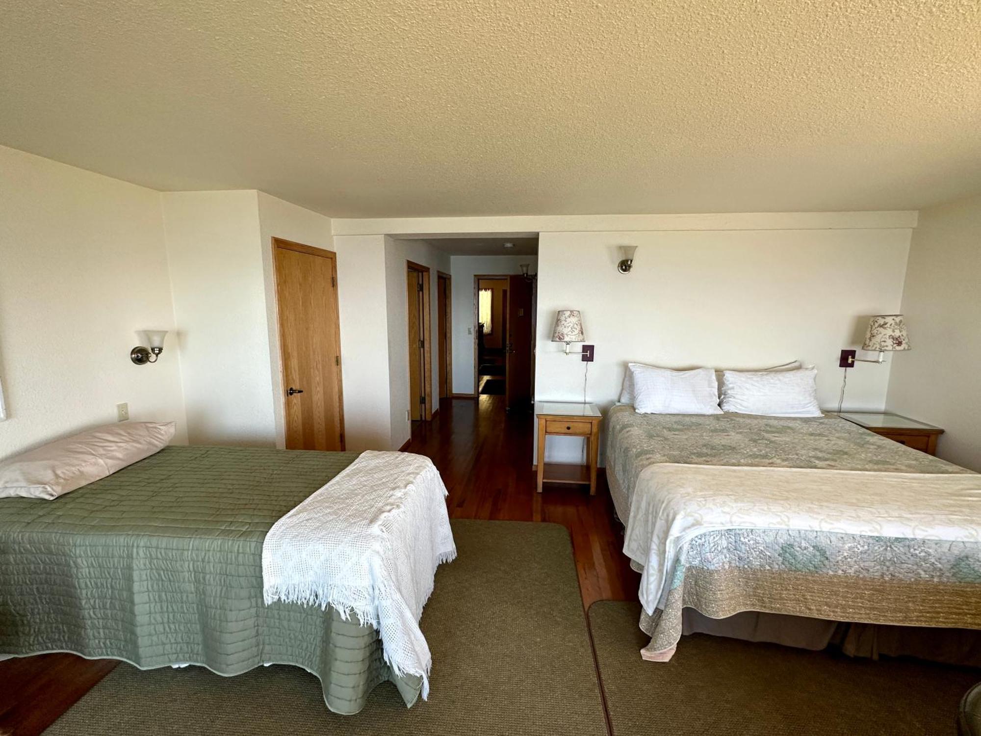 Turtle Rocks Oceanfront Inn Тринидад Екстериор снимка